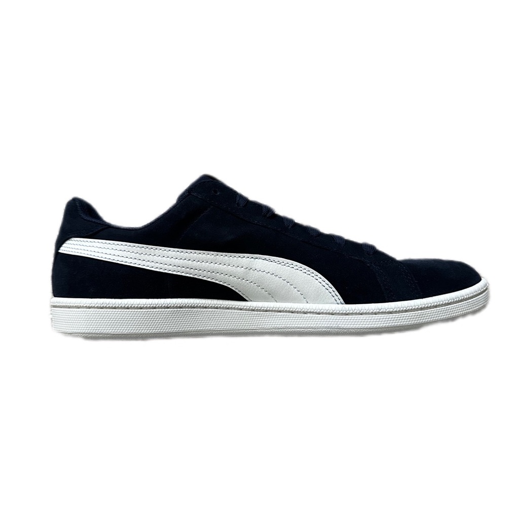 Mens Navy and White Puma Shoe, BRAND NEW (size 11)
